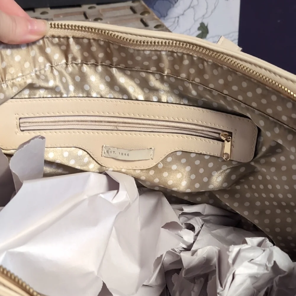 Classic Beige Tote with Rose Gold Metallic Accents - Picture 11 of 14